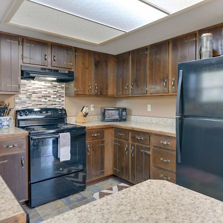 Mountain-View Maggie Valley House With Spacious Deck Экстерьер фото