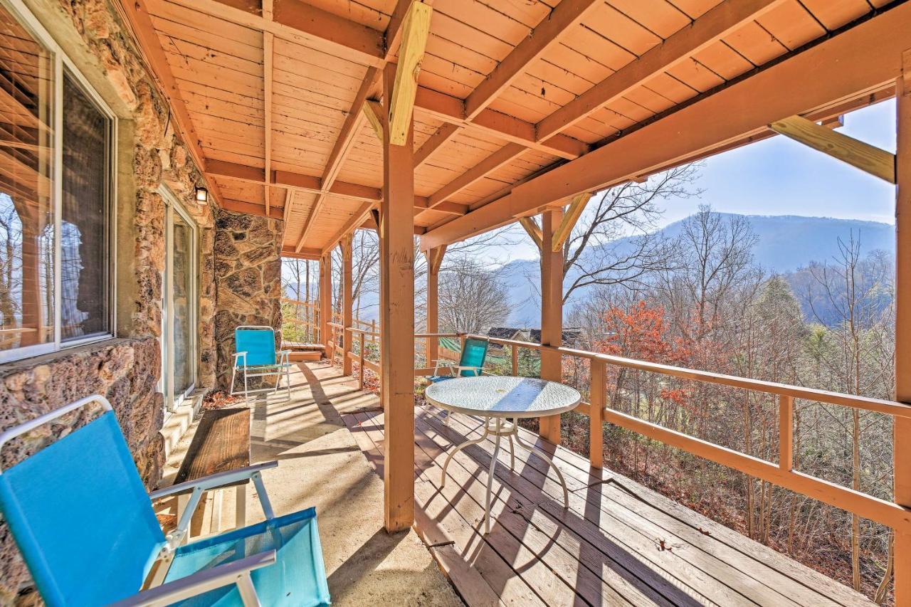 Mountain-View Maggie Valley House With Spacious Deck Экстерьер фото